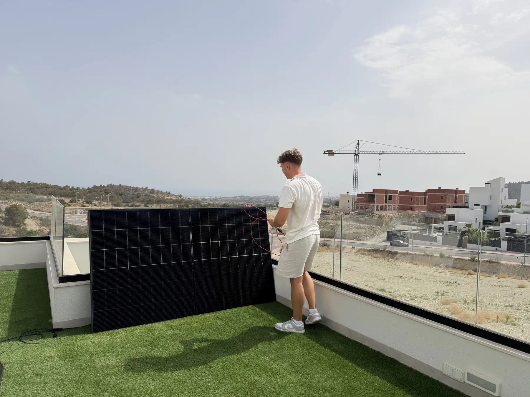 Kit Solar Plug & Play: La Forma Más Fácil de Producir tu Propia Energía
